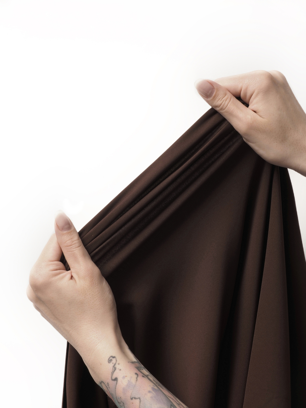 Микрофибра бельевая матовая эластичная с пич-эффектом шоколад