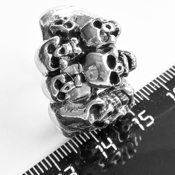 Кольцо "Черепа", перстень мужской. Размер 19. Stainless Steel (нержавеющая сталь). Готические украшения.