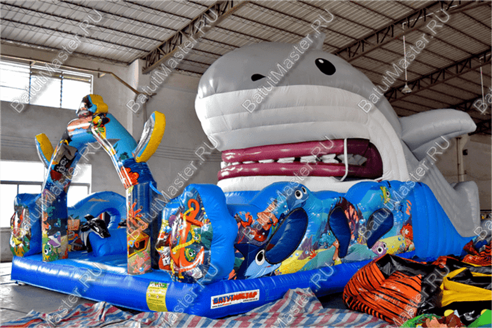 Коммерческий надувной батут "Акула-робот"