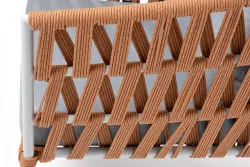 "Диего" кресло плетеное из роупа, каркас алюминий светло-серый (RAL7035) муар, роуп оранжевый меланж круглый, ткань светло-серая