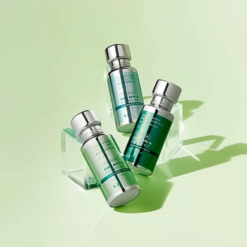 VT Cosmetics Cica Reti-A Essence 0.3 бустер-эссенция с 0.3% ретинола и центеллой