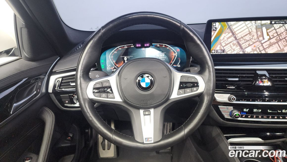 BMW 5 Series (G30) 520i M Sports (12.2020)