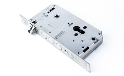 Gimmel F30 Tuya - умный полуавтоматический замок с домофоном