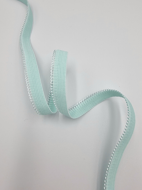 Ажурная тонкая резинка ментол 10 мм ( Pantone 12-5410 TPG)