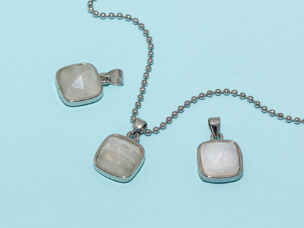 Подвеска Квадратная "Лунный Камень", 13,5мм