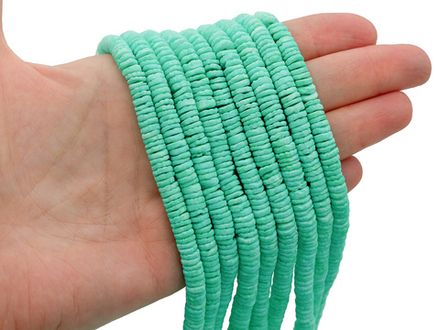 Нить бусин из ракушек 6мм (цвет зеленый)