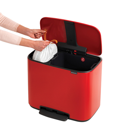 Мусорный бак Bo Pedal Bin 11+23л Brabantia Пламенно-красный