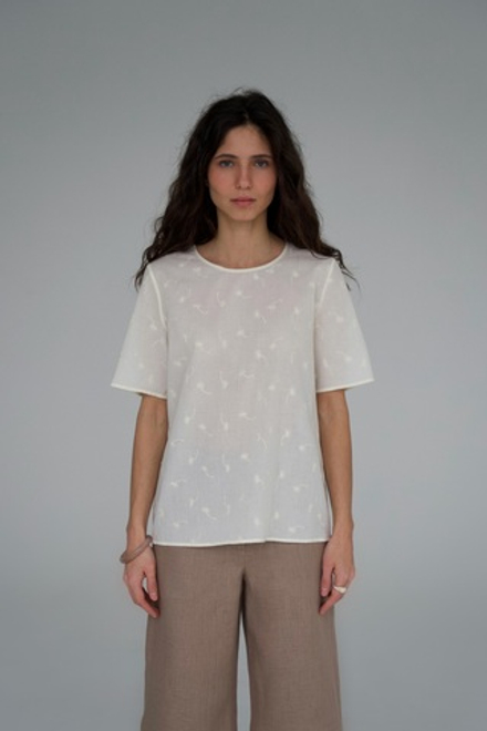 Дефект ткани. Пятно. Топ Air с коротким рукавом из хлопка 100%. Цвет айвори. Размер M. №18