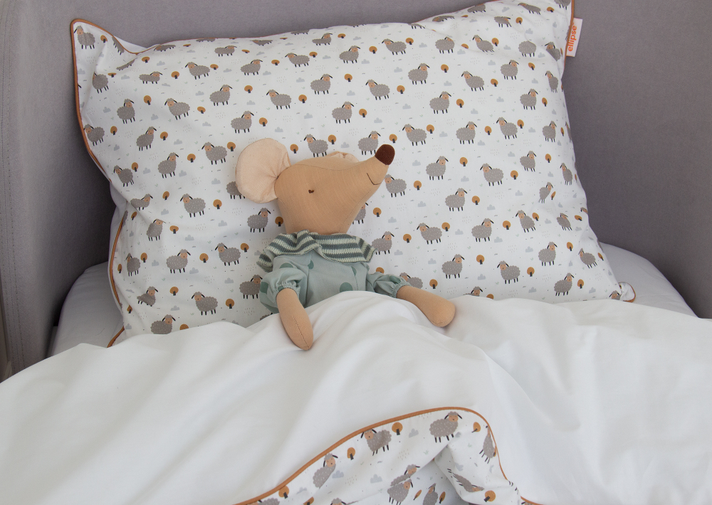 Комплект постельного белья «Серые овечки» (кант, сатин)