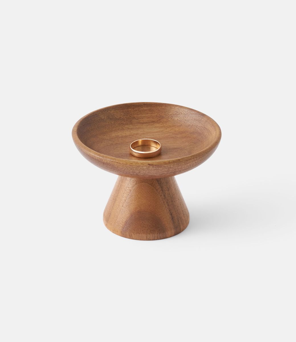 Ystudio Wooden Ring Dish — держатель мелочей