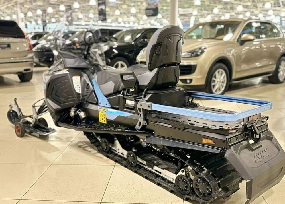 Снегоход BRP Commander 900 Ace (2023)