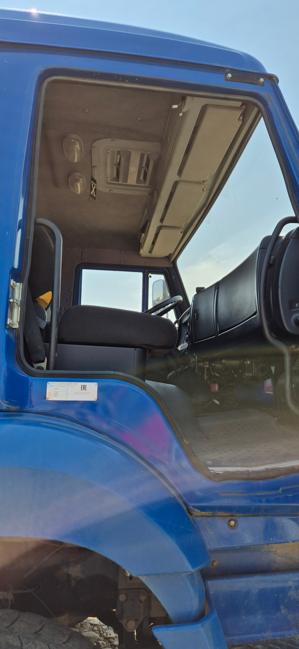КамАЗ 6520 6x4 Самосвал 6520-53 (Дизельный, 11,8 л, 400 л.с., МТ)