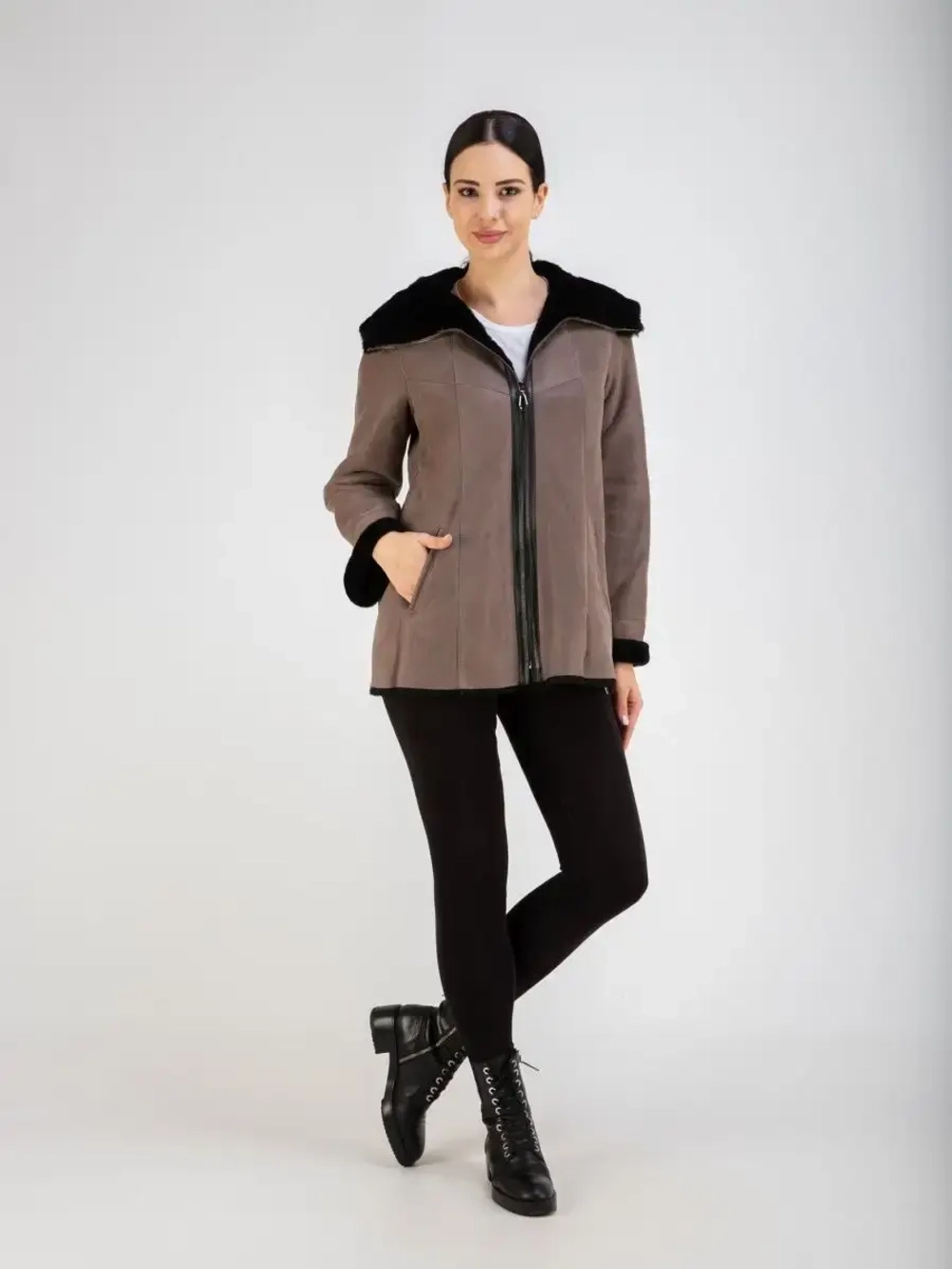 Дубленка натуральная короткая с капюшоном Турция