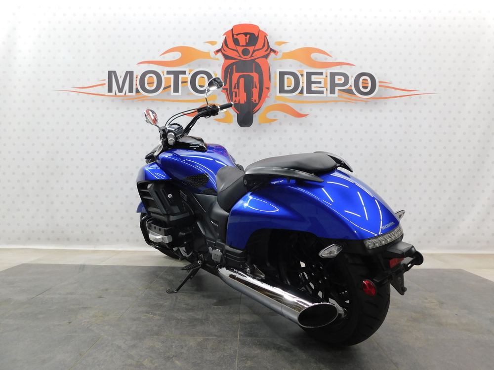 Honda GL 1800 F6C Valkyrie  039099