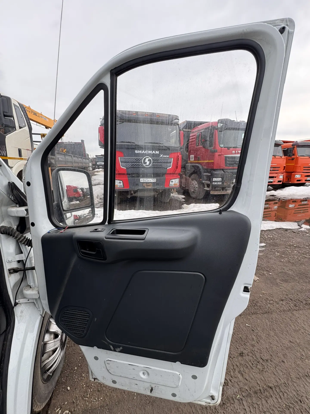 GAZ GAZELLE NEXT Бортовой (Евроборт) 278872 (Евроборт, Бензин/Газ, 2,7 л, 107 л.с.)