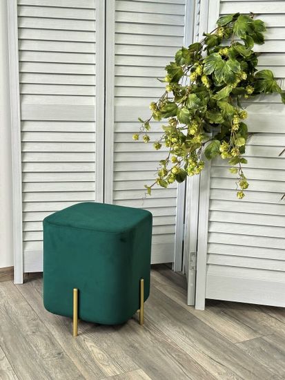 Пуф для гостиной OTTO, цвет Velutto 33 Изумрудный, велюр / золотой каркас