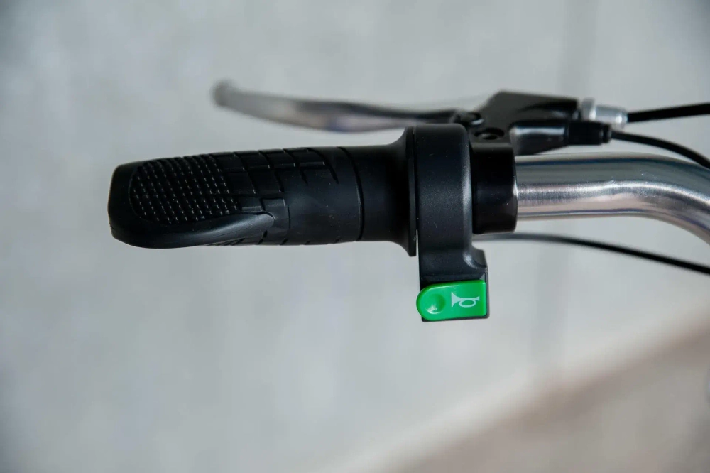 Электровелосипед РВЗ Чемпион с корзиной