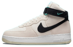Кроссовки Nike Air Force 1 07 Lx