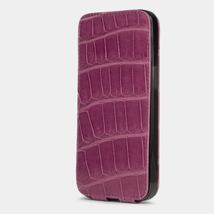 Чехол для iPhone 13 Pro из кожи крокодила розового цвета