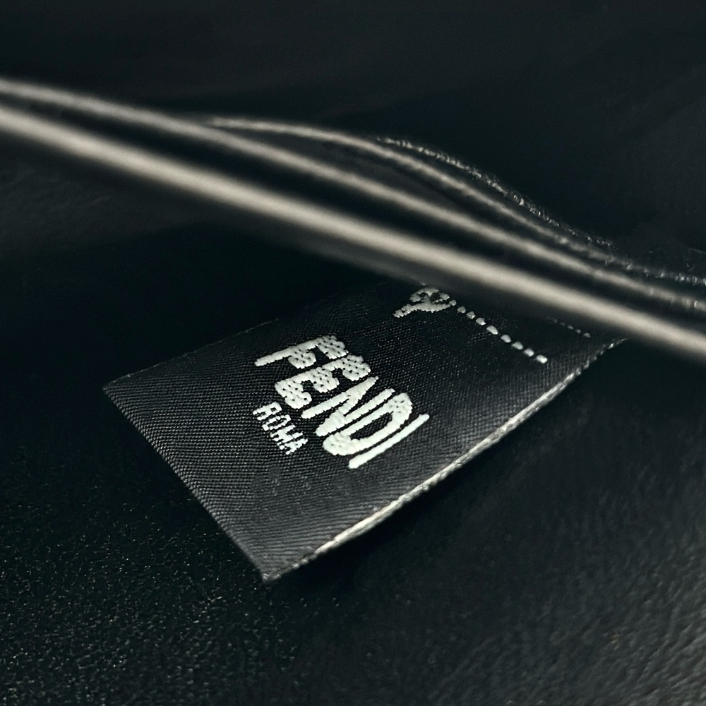 Fendi Wallet On Chain Baguette 21 cm