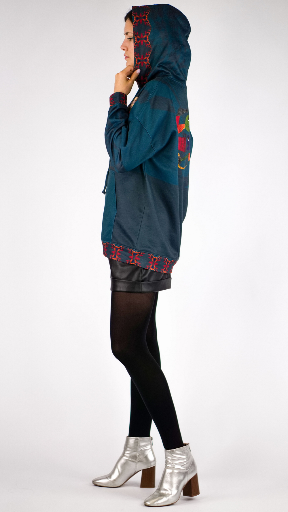 Зип худи "Рыцарь Связи" по мотивам живописи художника-сюрреалиста Виктора Браунера