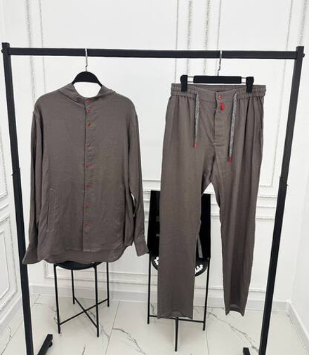 Костюм Kiton серый