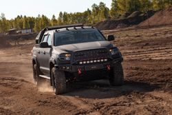 Бампер силовой передний BMS ALFA для Тойота Тундра 2007-2013