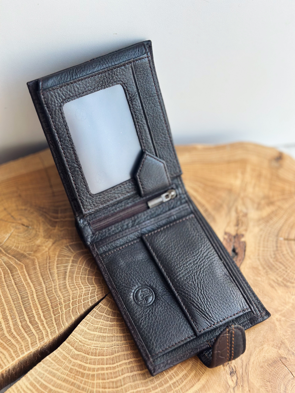 Модель 208-L3204