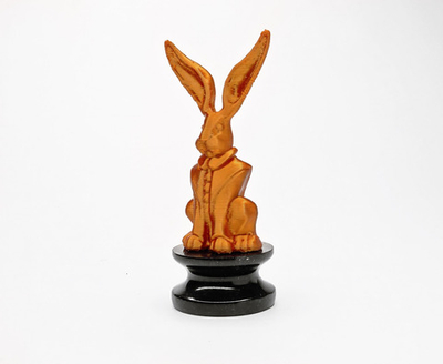 Новогодняя статуэтка "Сторожевой кролик"