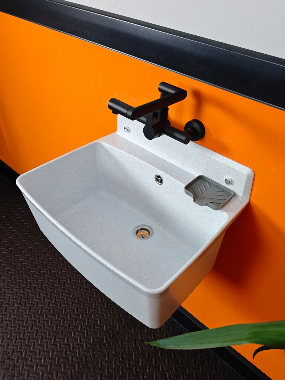 Пластиковая техническая раковина PRO MAX WHITE