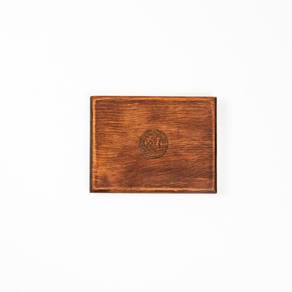 Менажница деревянная из сибирского кедра для подачи блюд и закусок. MG127