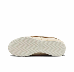 Женские кроссовки Nike Cortez 'World Make' FN7665-838