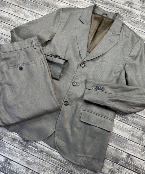 Льняной костюм Brunello Cucinelli