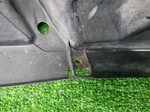 Подкрылок передний правый Suzuki Vitara 2 (14-24)