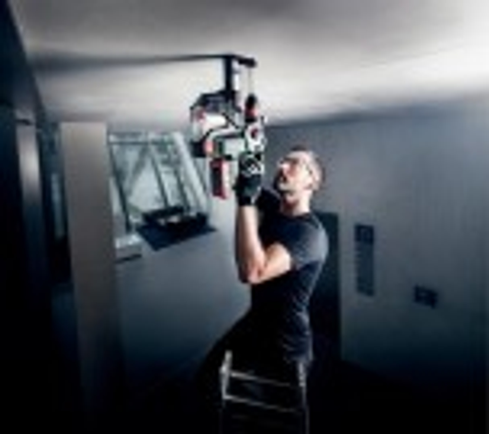 Перфоратор аккумуляторный METABO KHA 18 LTBL 24Q + ISA18LTX 1х4.0 Ач, 1х5,5 Ач, бесщеточный 600211930