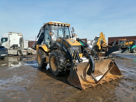 BIZON 888 Экскаватор-погрузчик 888 (Дизельный, 4,4 л, 102 л.с., АТ)