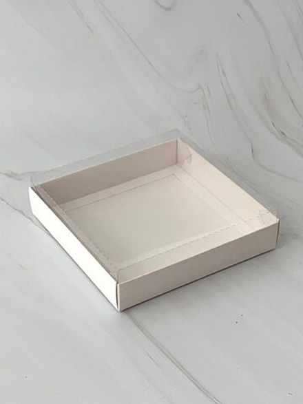 Коробка с окном БЕЛЫЙ 16*16*30 КУ-320