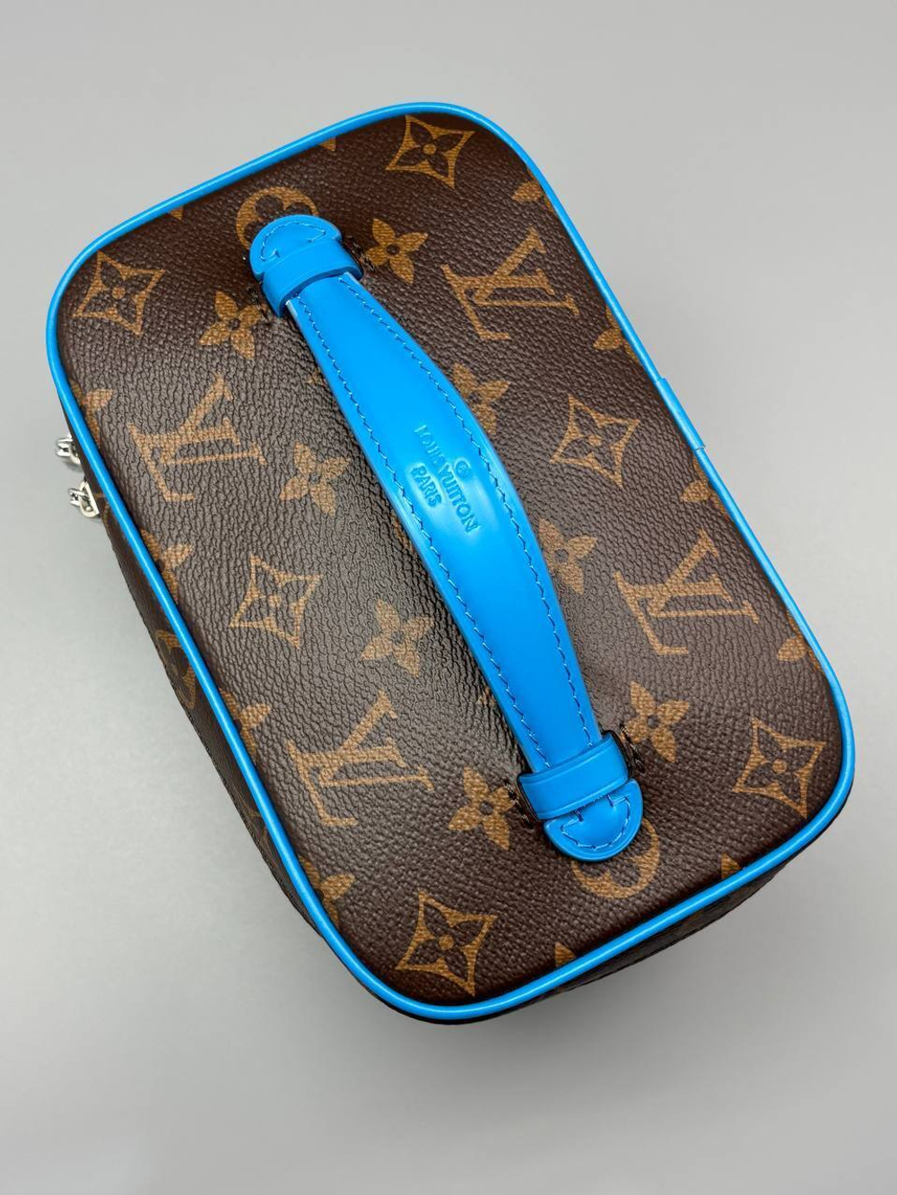 Косметичка Louis Vuitton