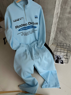 Костюм жен. 900 гол.