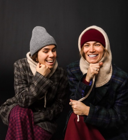 Капюшон из альпака бежевого цвета