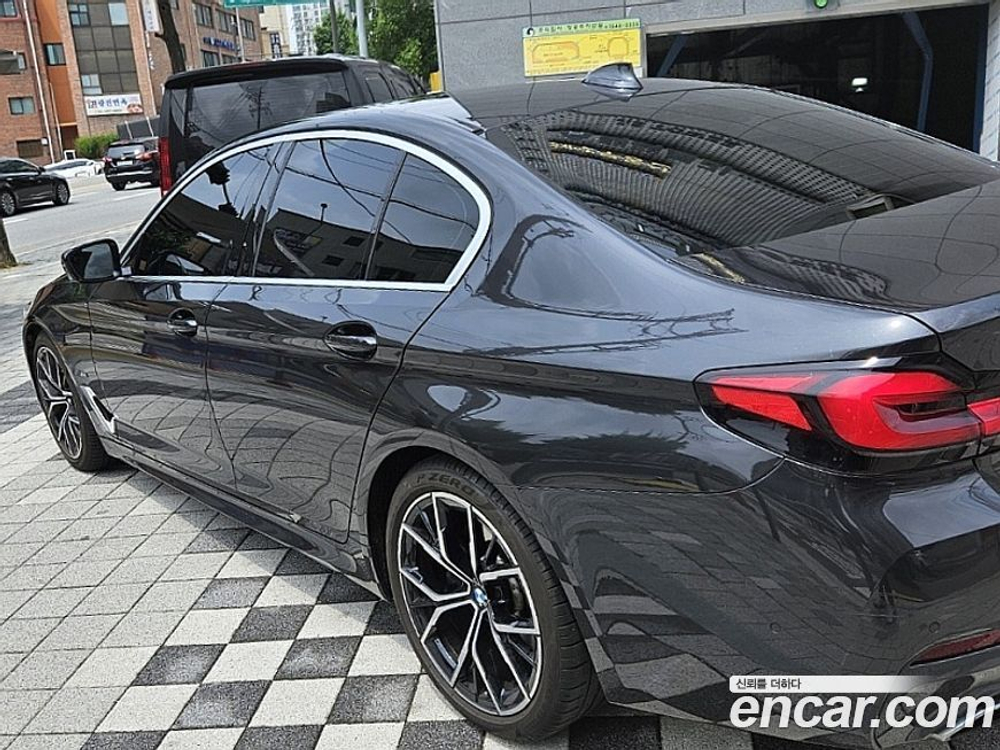 BMW 5 Series (G30) 530i M Sports (11.2020)
