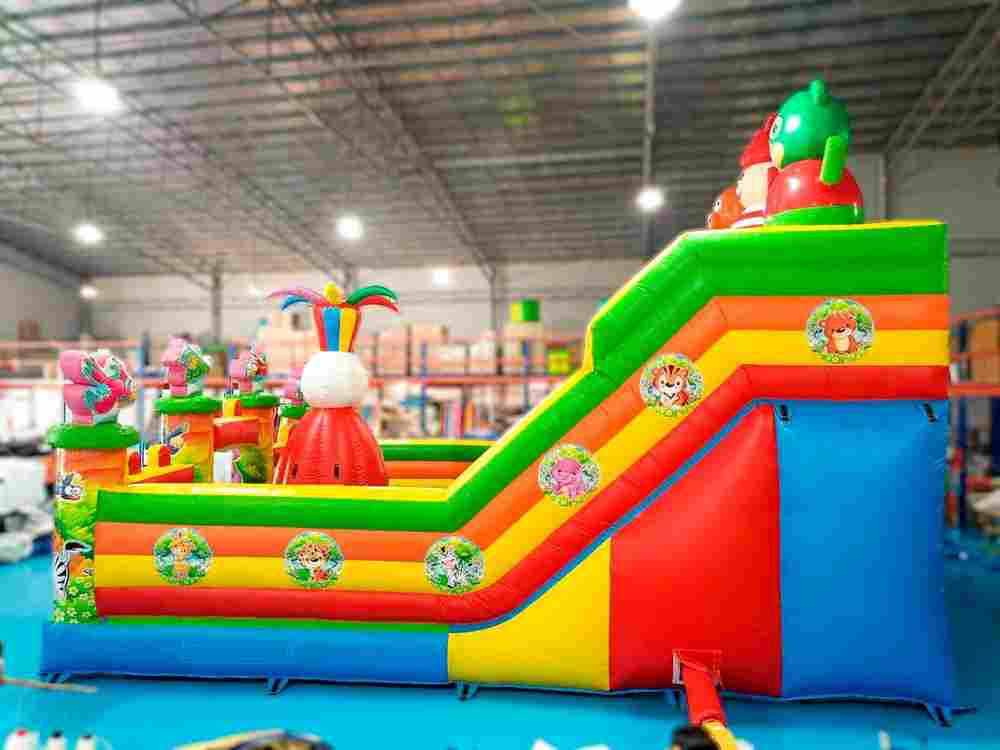 Коммерческий батут "Встреча друзей 2" 8*6*6 м