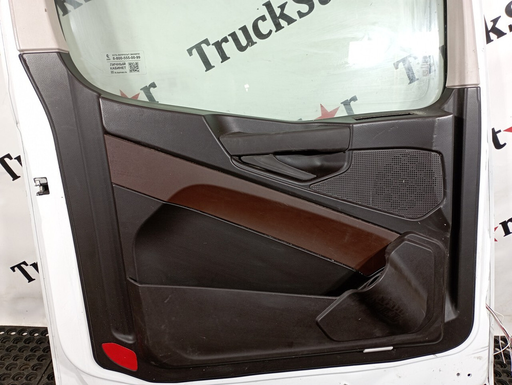 Дверь левая 2022г.