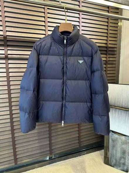 Пуховик Prada