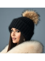 шапка ангора с меховым помпоном зимняя пушистая стильная