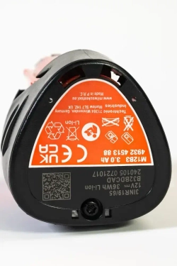 Аккумулятор Milwaukee M12 12V 3.0А.ч M12B3