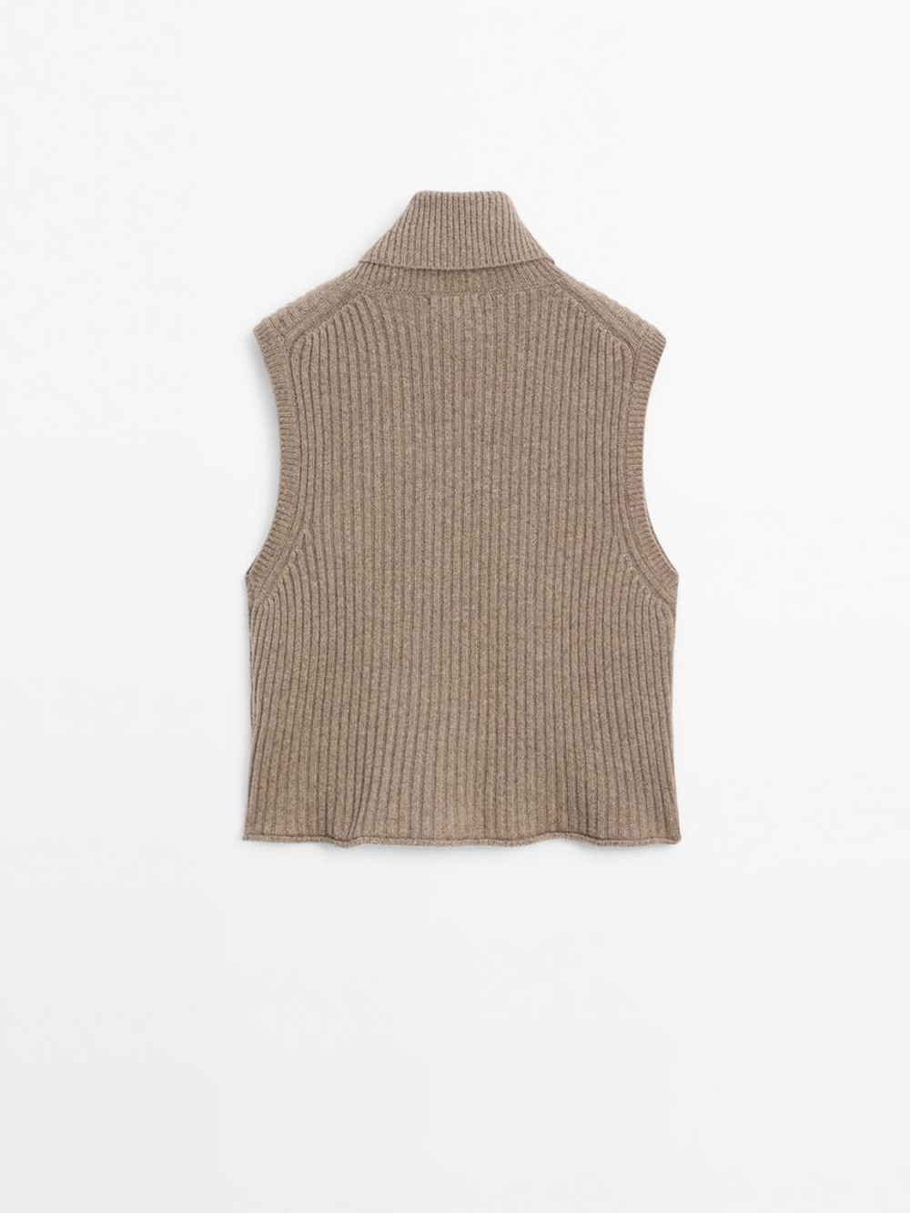 Massimo Dutti Топ в рубчик с высоким воротником, кротово-коричневый