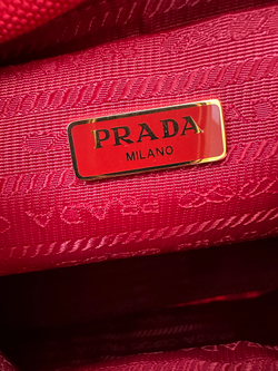 Сумка Prada Bucket Bag in Wicker and Canvas