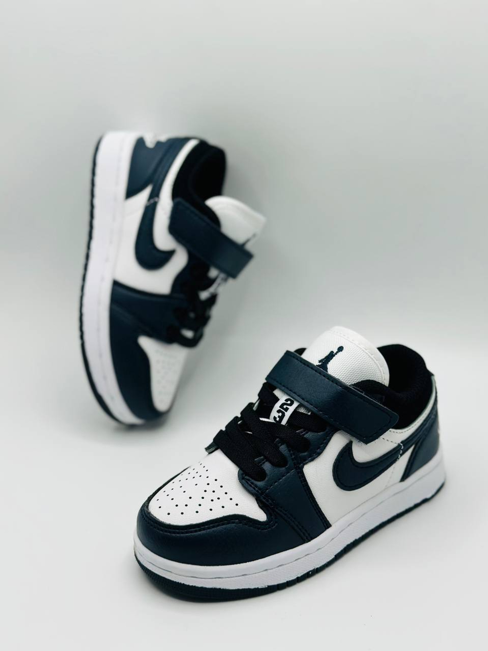 Детские кроссовки Nike Air Jordan Kids