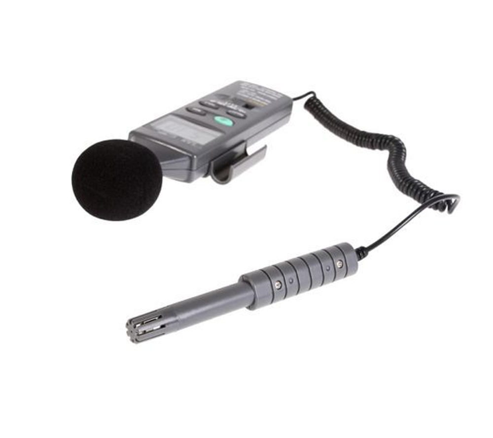 CEM DT-8820